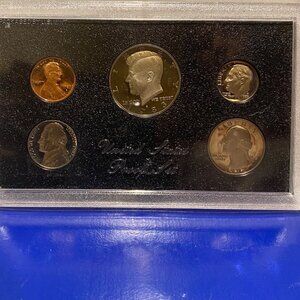 1983 PROOF SET